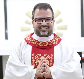 Pe. Ricardo Vicente Campanuci