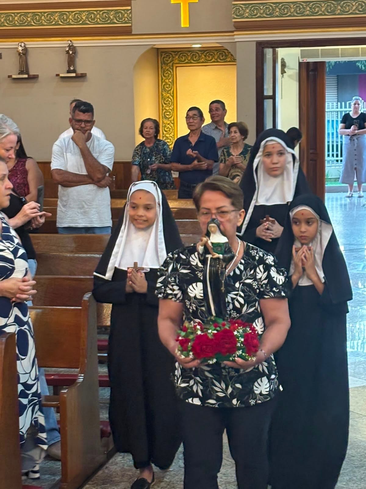 Missa do Romeiro reúne fiéis em momento de fé e devoção a Santa Rita de Cássia