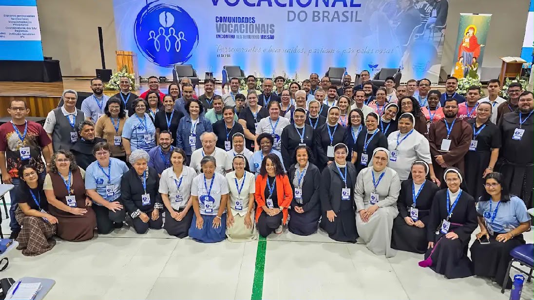 ARQUIDIOCESE DE LONDRINA MARCA PRESENÇA NO 5º CONGRESSO VOCACIONAL DO BRASIL EM APARECIDA